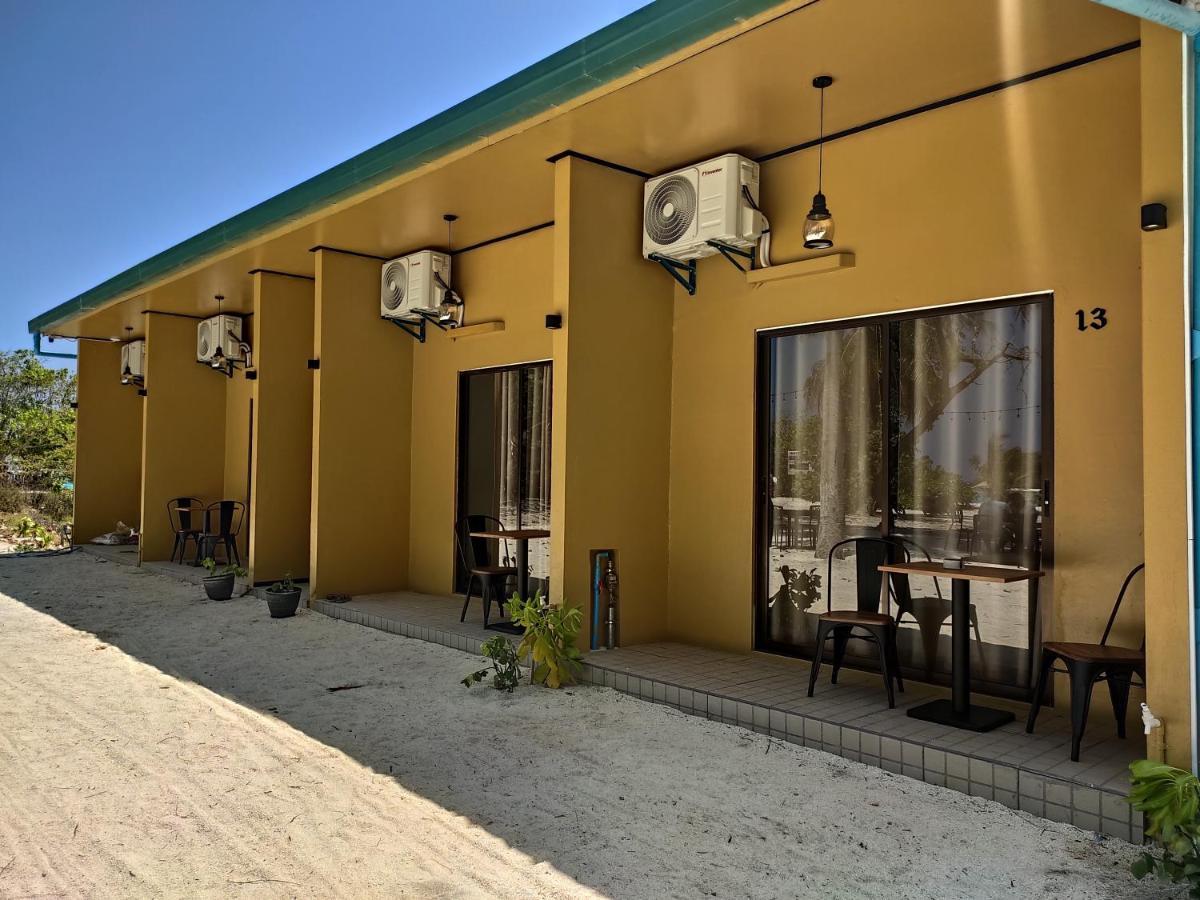 Crown Beach Villas -Private Beach Dhiffushi Exterior photo